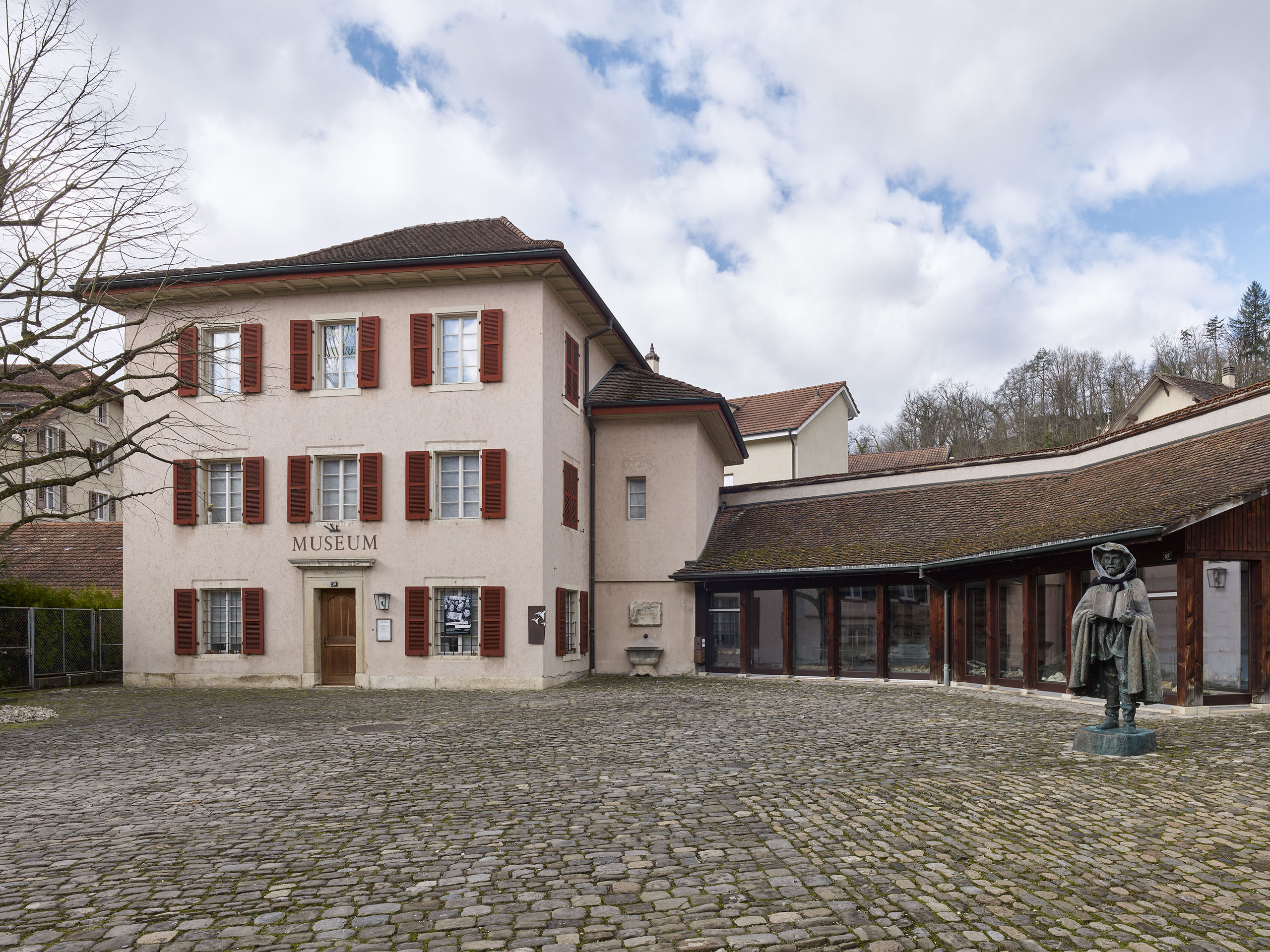 E17644 LA042 AP45 099033